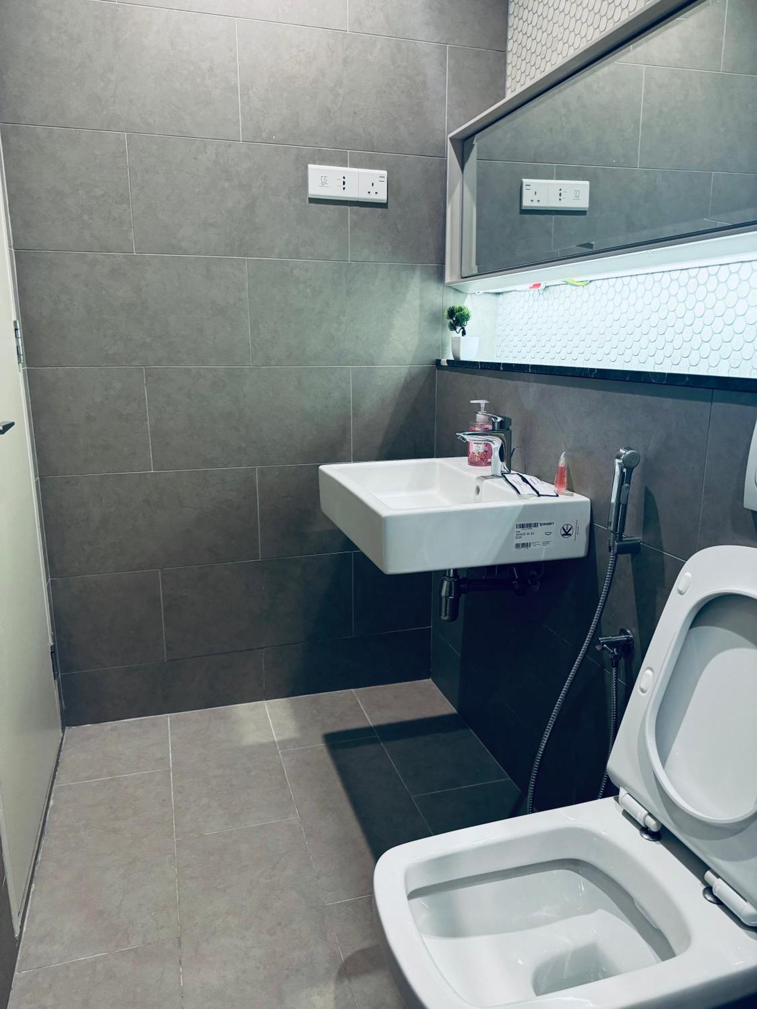 Luxury Lucentia Suites By Classy Stay Κουάλα Λουμπούρ Εξωτερικό φωτογραφία
