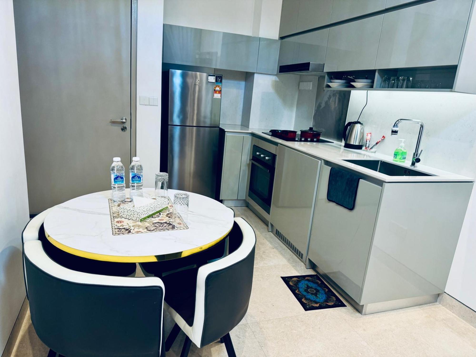 Luxury Lucentia Suites By Classy Stay Κουάλα Λουμπούρ Εξωτερικό φωτογραφία